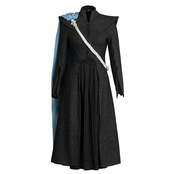 The Best Daenerys Targaryen Costumes Because This Halloween Belongs to Evil - Embed Daenerys Targaryen Costumes Are The Best: Here's Why This Halloween Belongs to Evil Khaleesi